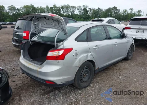 2012 Ford Focus Se из США, поврежденный, VIN 1FAHP3F29CL353872